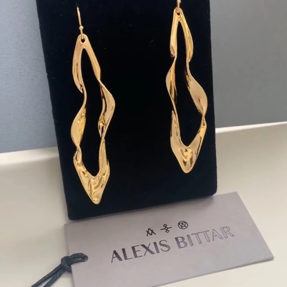 ALEXIS BITTAR • Gold Light Sculpted Linear Svelte Crumpled  Hoop Drop Earrings